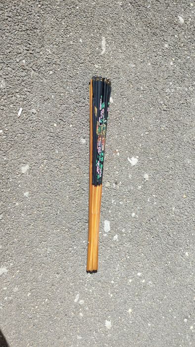 Evantai mare de perete