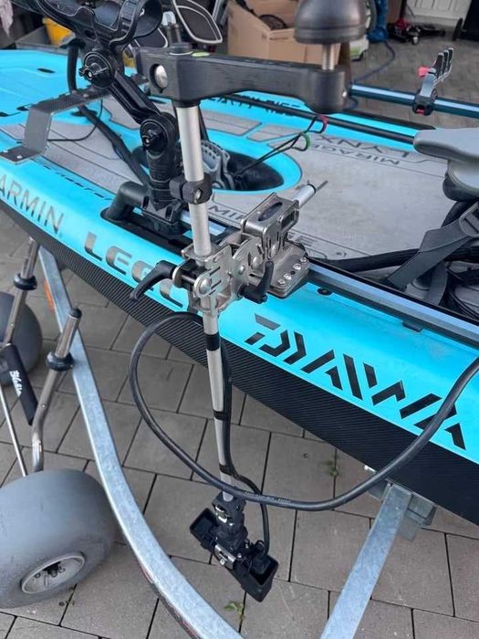 Каяк Hobie Mirage Lynx / Garmin LiveScope / Garmin ECHOMAP Ultra