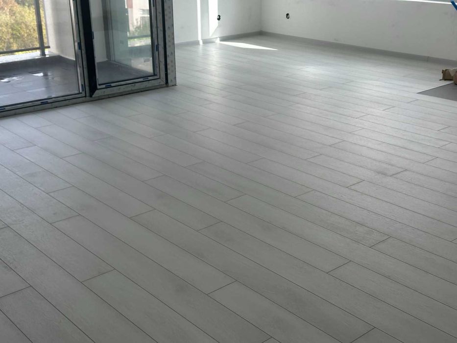 Тристаен апартамент с АКТ 16