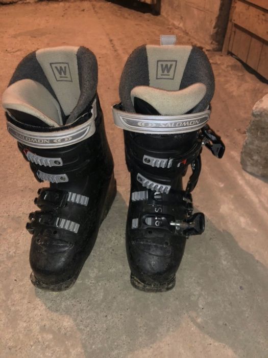 Ски обувки 39 и 42 номер