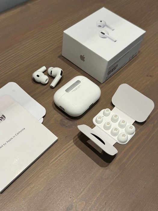 AirPods Pro 3, toate functiie si accesoriile, noi, sigilate!