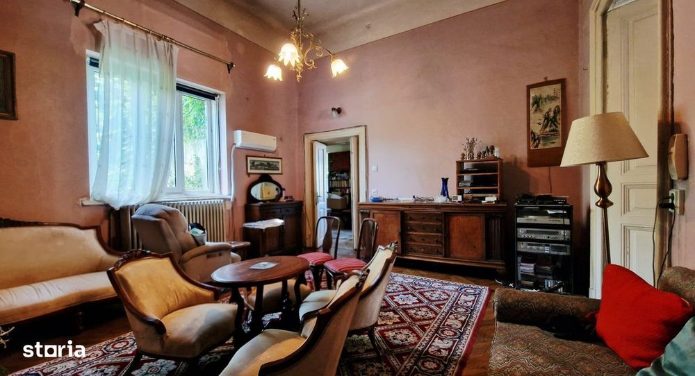 Eleganta interbelica pe Strada Mircea Vulcanescu – 5 camere in vila+