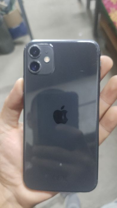 продам айфон 11 128 гб