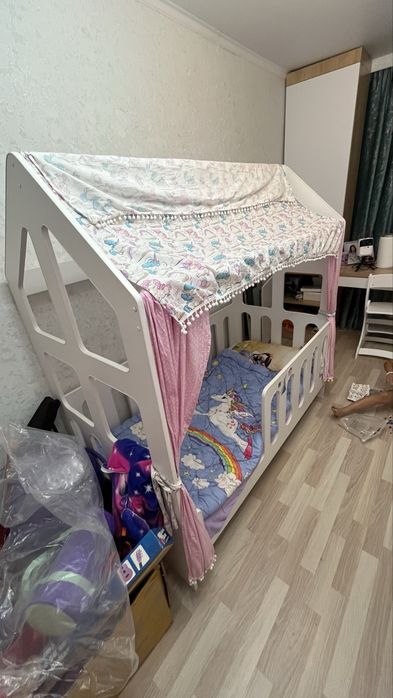 Продам детскую кровать