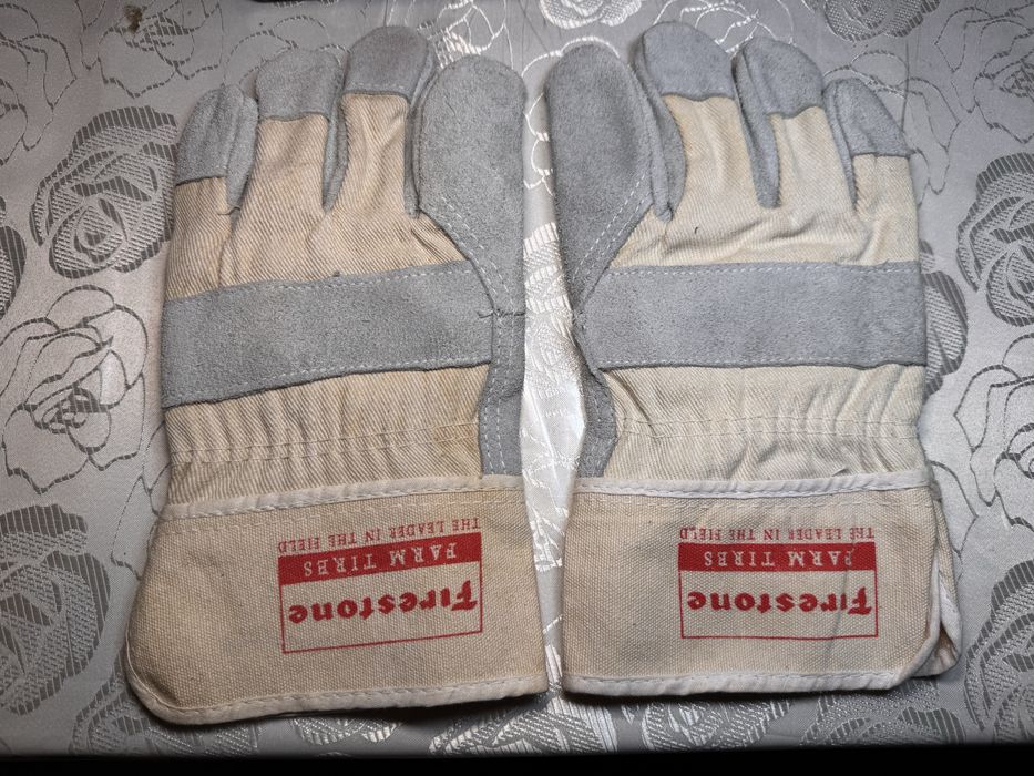 Винтажные рабочие перчатки Firestone. Made in USA