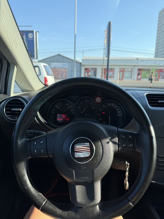 SEAT Leon 2006 — imagine 11