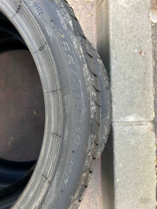 2x Anvelope Vara 255/40R19 96W Pirelli P Zero *- Runflat - DOT2022 - NOI
