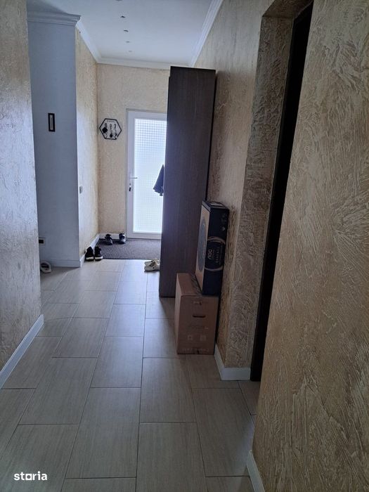 Casă parter în Grigorescu 4 camere, bucatarie, living, 2 băi, ST 688mp