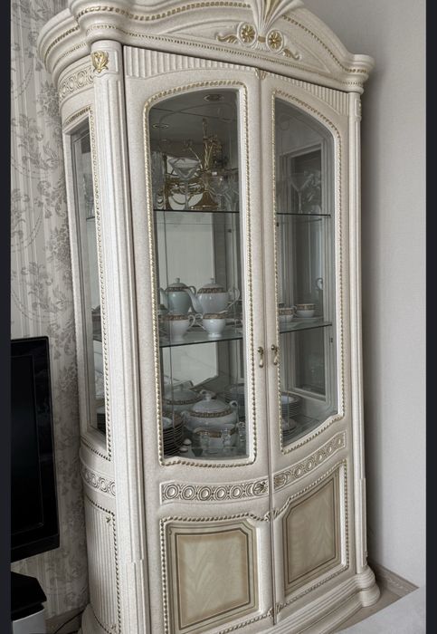 Гарнитур для спальни и зала