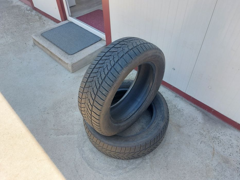 125 lei bucata! Doua anvelope M+S 215 60 17 Dunlop