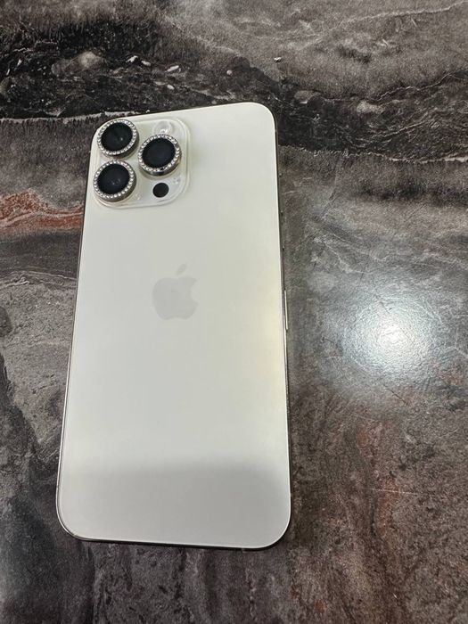 Ayfon 14 pro max 256 hotira 88 yomkst sotiladi