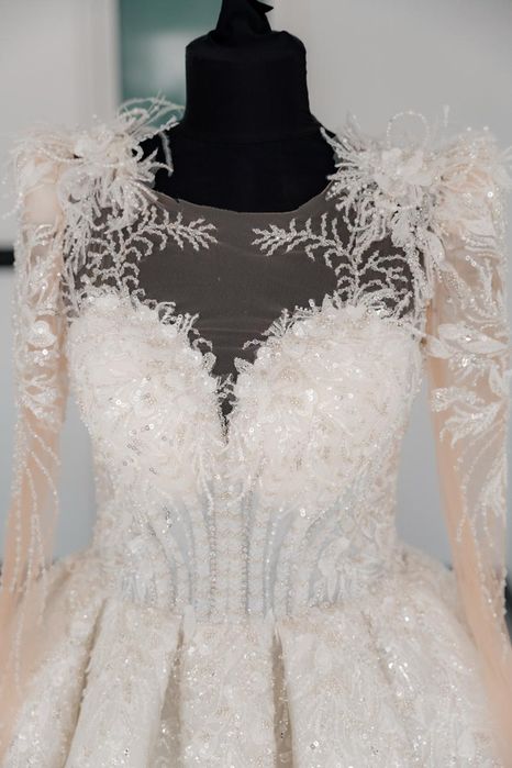 Vand rochie de mireasa