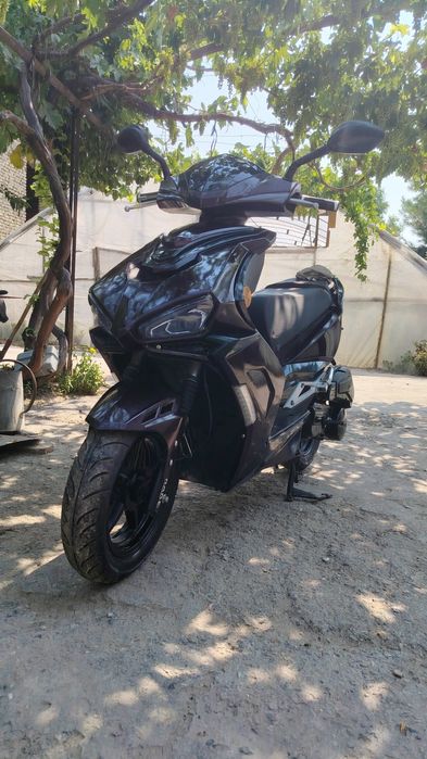 skuter sotiladi 150 kubalik xammajoyi ishledi