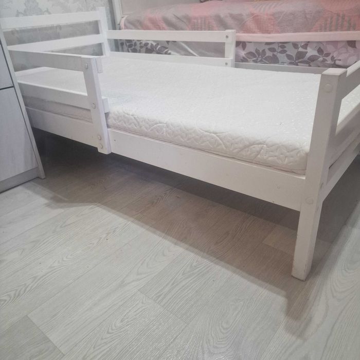 Детская кровать.