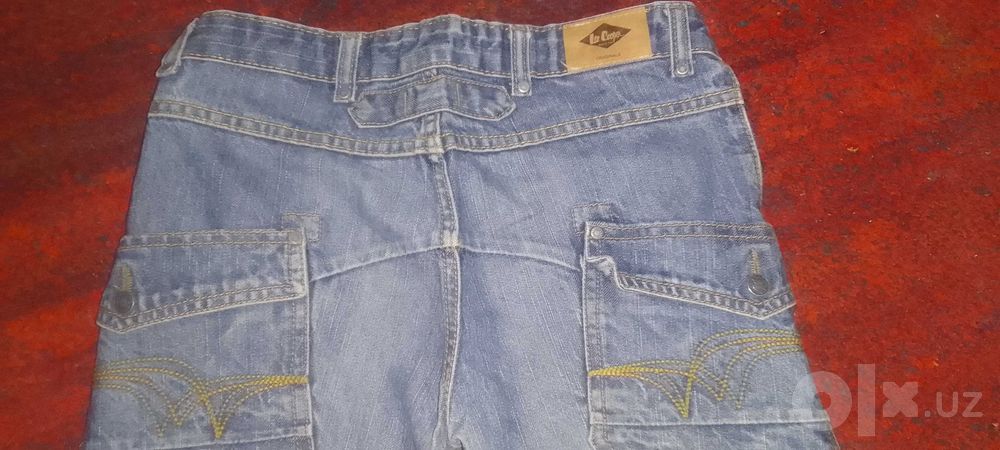 Lee Cooper  Продаются джинсы на девочку 10-12 лет.