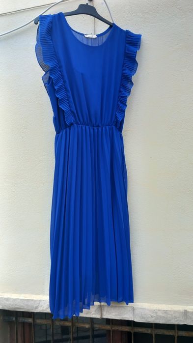 Rochii de ocazie mărimi 42,48