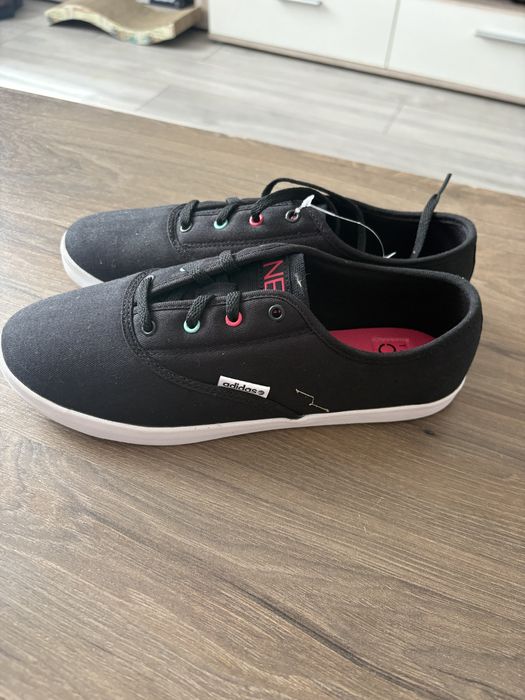 Tenesi Adidas neo ( Dama )