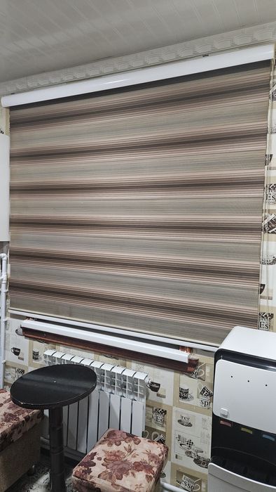 Jalyuzi sotiladi xolati ideal razmeri eniga 170  balanligi 2 yoki 3 mt