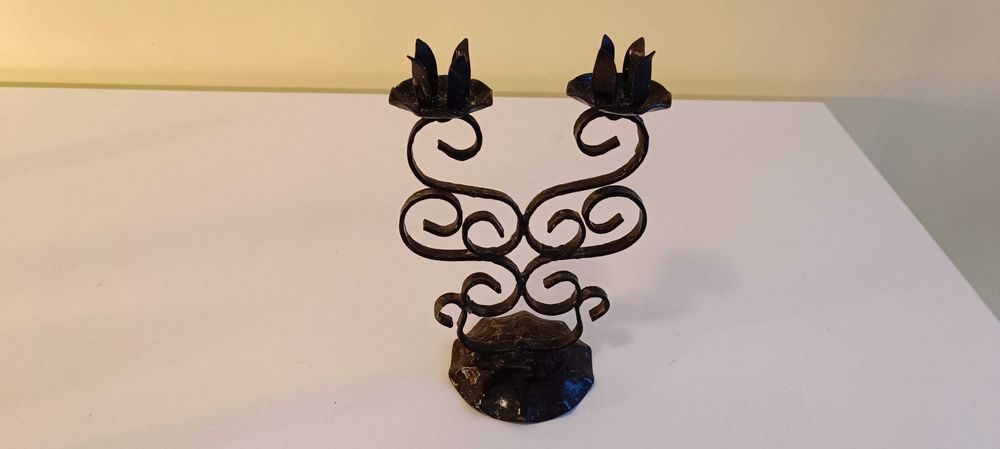 Метални свещници - 2 бр