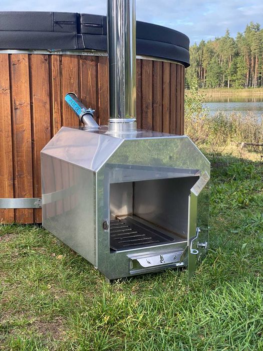 Ciubăr / jacuzzi fibra de sticla, din stoc sau la comandă.