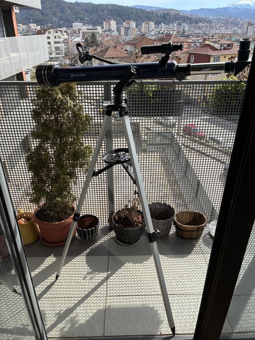 Рефракторен телескоп Bresser 60/700 AZ, обектив 60мм