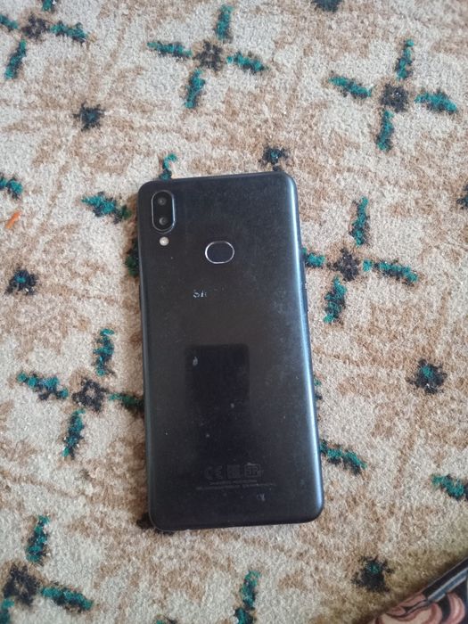 Telefon sotiladi arzon narxda