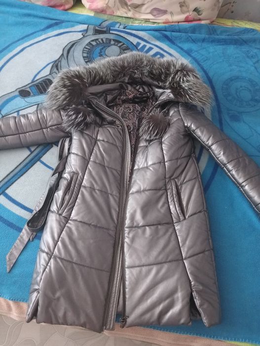 Продам зимнию куртку