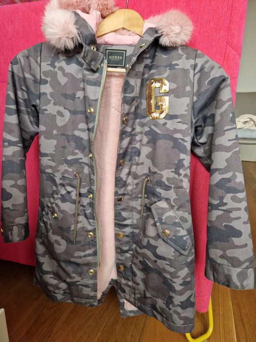 Камуфлажна оригинална парка Guess 8г.