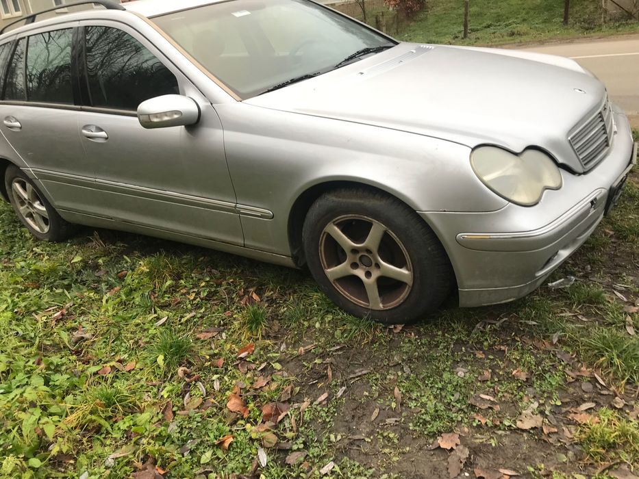 Мерцедес  C klas W203 на части C200,C220 CDI