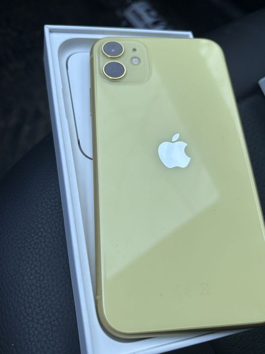 Iphone 11 model rar galben