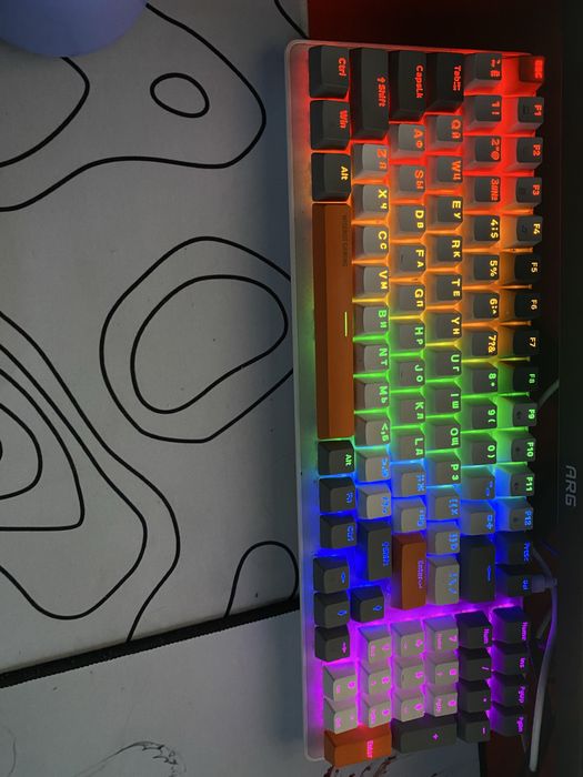 Продаеться игровой компьютер