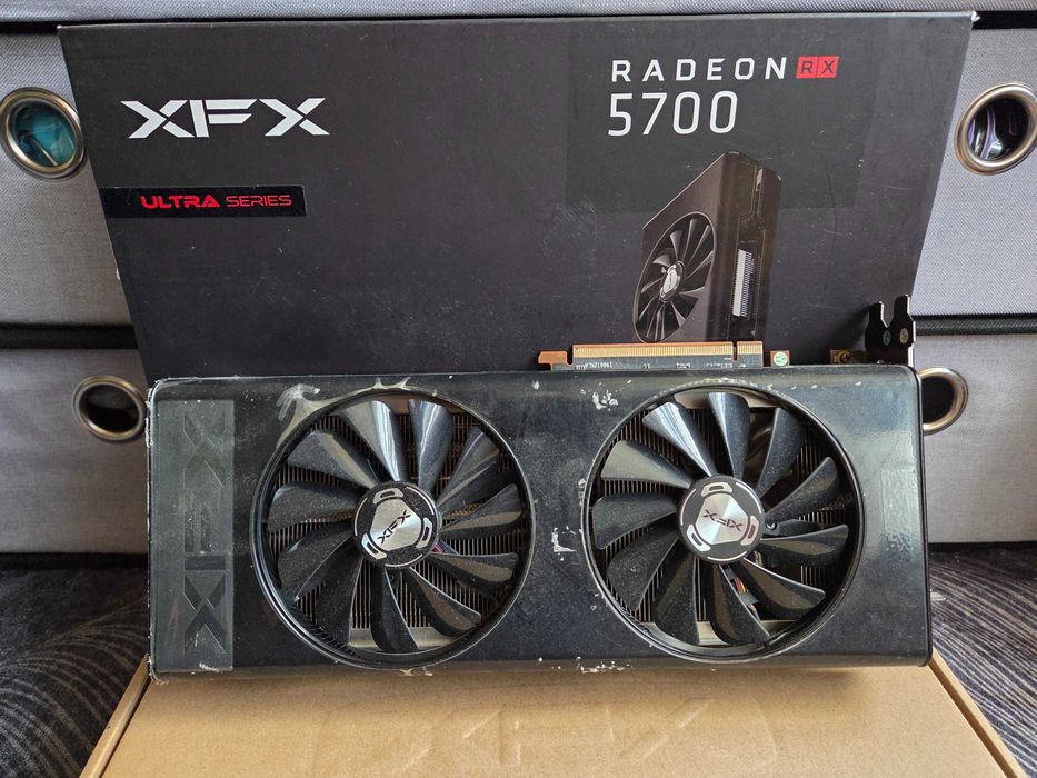 XFX THICC II AMD Radeon RX 5700 8GB GDDR6 placa video gaming