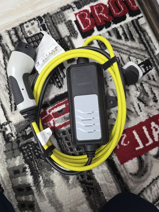 Statii incarcatoare masini electrice hibrid Tesla Bmw Audi Ford Mercedes hyundai kia nissan