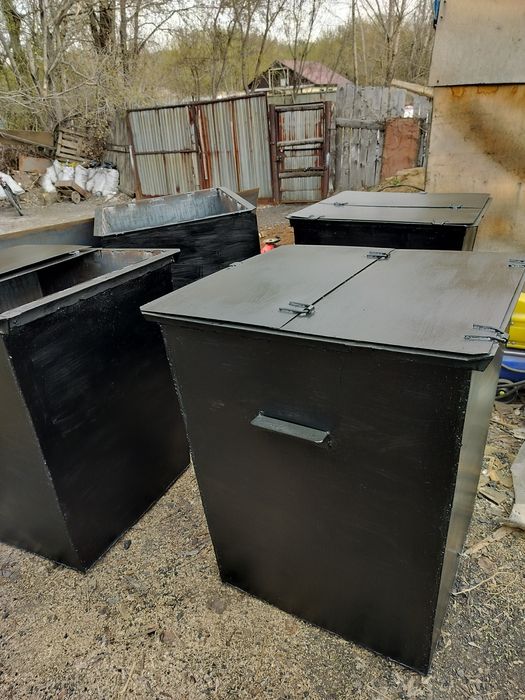 Продам баки мусорные ( контейнер) новые