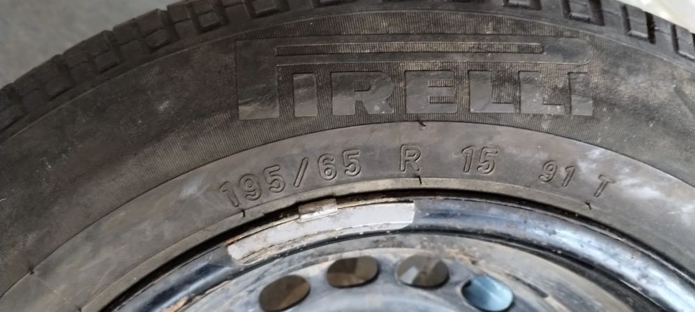 Janta cu cauciuc R15 pt Golf 4 , Golf 6 sau 7