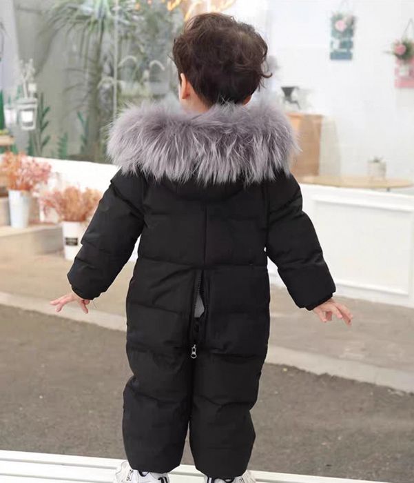 Продам детский комбинезон