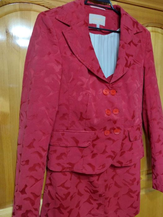 Уникален Костюм на "КENSOL"- САКО двуредово + ПОЛА ! НОВ! №46
