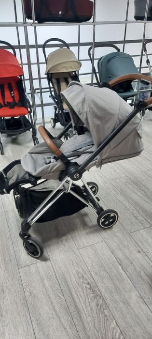Коляска cybex mios оригинал в отличном состоянии