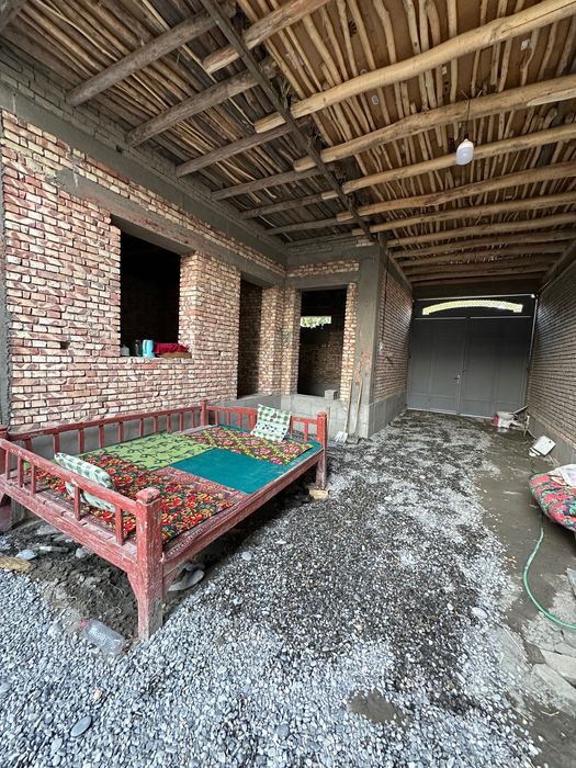 Aziz Tepada yangi uy