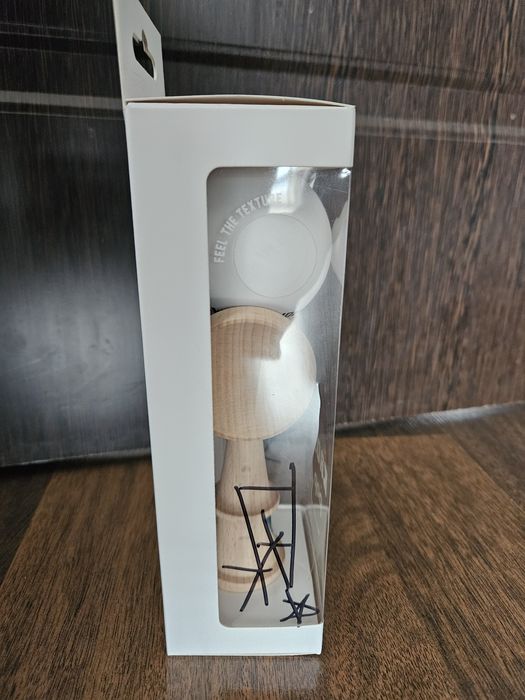 Kendama Krom cu semnături