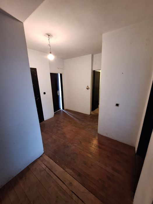 Продава се Етаж от къща в Перник, Ралица - 149 кв.м за 428 €/кв.м - Снимка #8