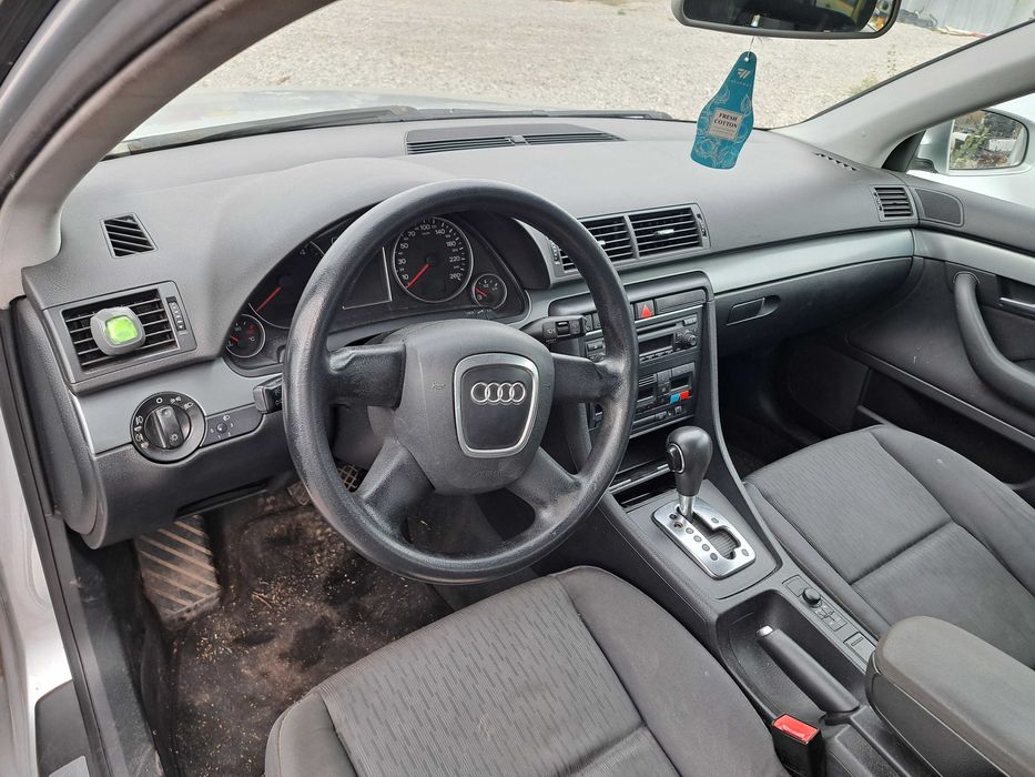 Продавам Ауди а4 b7 2.0tdi 16v 2006 на части, София