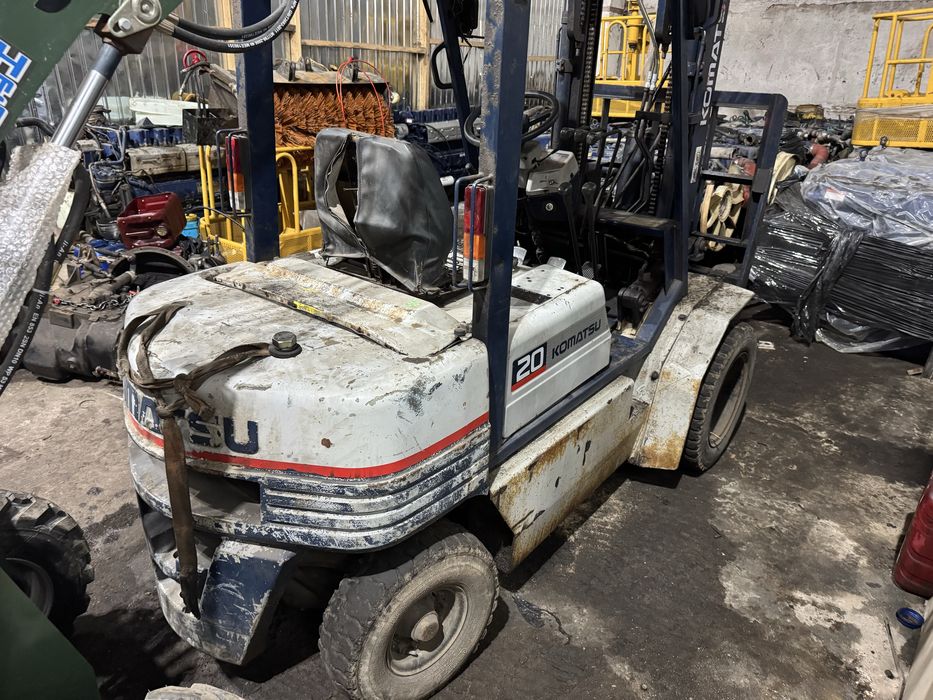 Вилочный погрузчик 2тонн