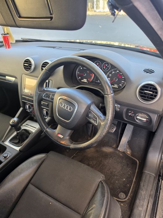 Dezmembrez Audi A3 8P  2009 + Facelift  interior S-line 2.0 tdi CBAB  manual