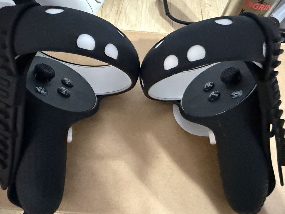 Oculus/meta Quest 2 256 gb ‼️FARA CONTROLER STANG‼️