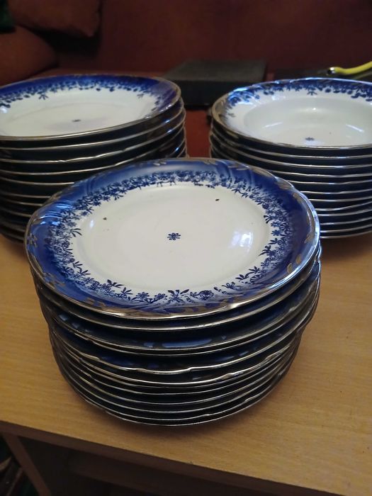 Seriviciu de masa cobalt 12 persoane