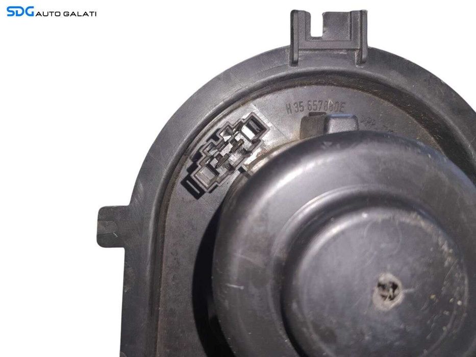 Motoras Ventilator Aeroterma Habitaclu Volkswagen Golf 4 2000 - 2006 Cod 1J1819021C [N2278]