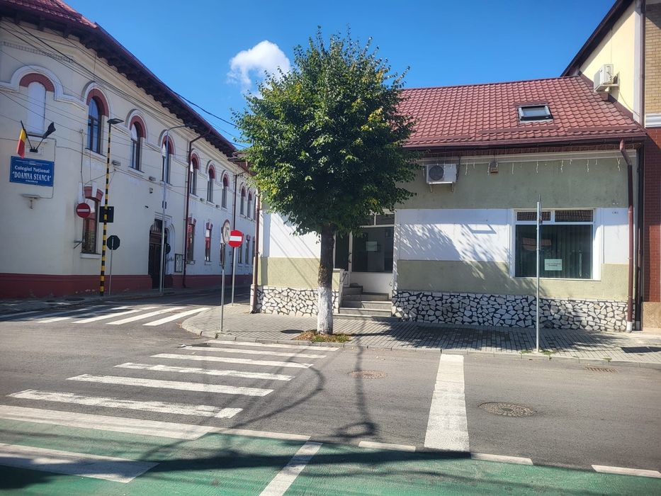 Casa de vânzare strada Doamna Stanca vis-a-vis de liceu