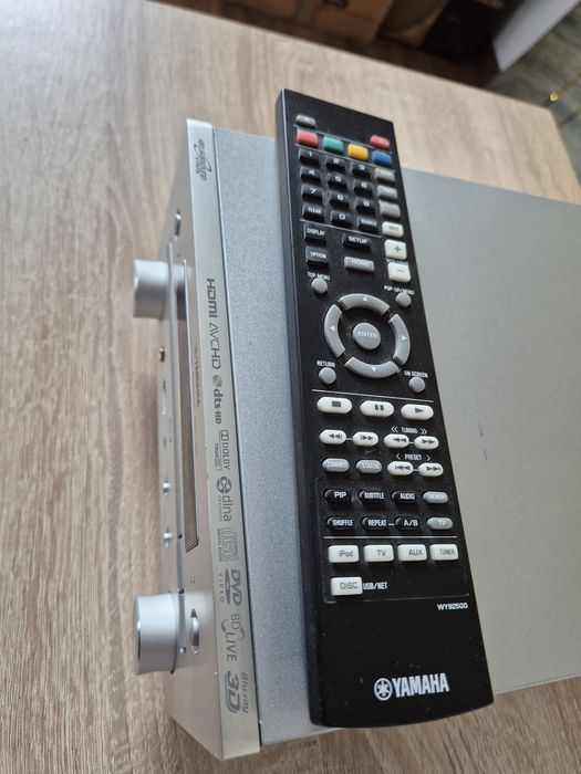 Yamaha BRX-750 Blu-Ray Disc Receiver Hi-Fi - Seria PianoCraft