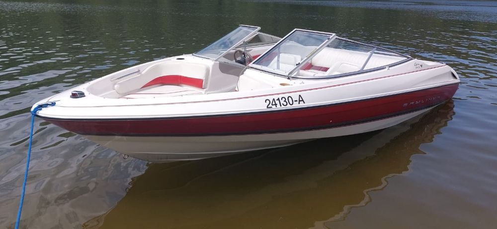 Моторна яхта Bayliner
2050 Capri SS Special Edition Mercruiser